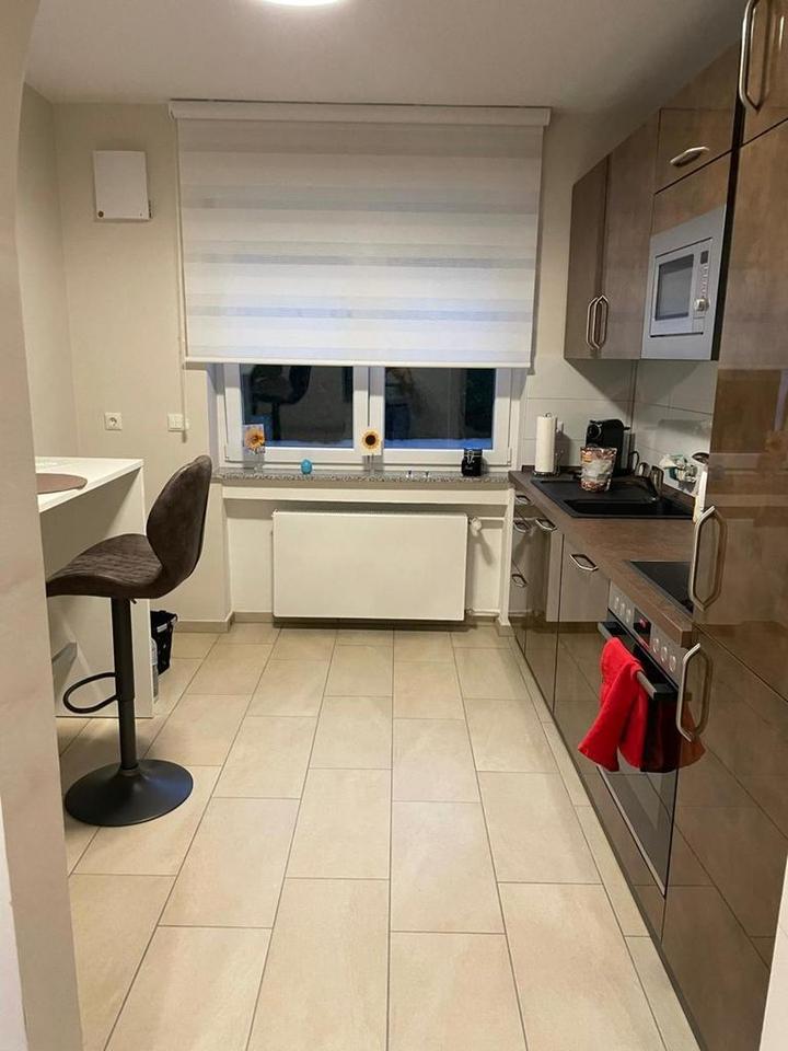 Schöne voll möblierte 2,5 Zim. Wohnung – Bild 6