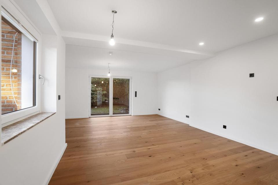 Modernisierte Doppelhaushälfte mit Dachterrasse, Photovoltaik & Garage in ruhiger Lage – Bild 14