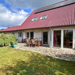 Charmantes Zuhause mit Anbau, Wintergarten und Nähe zur Natur