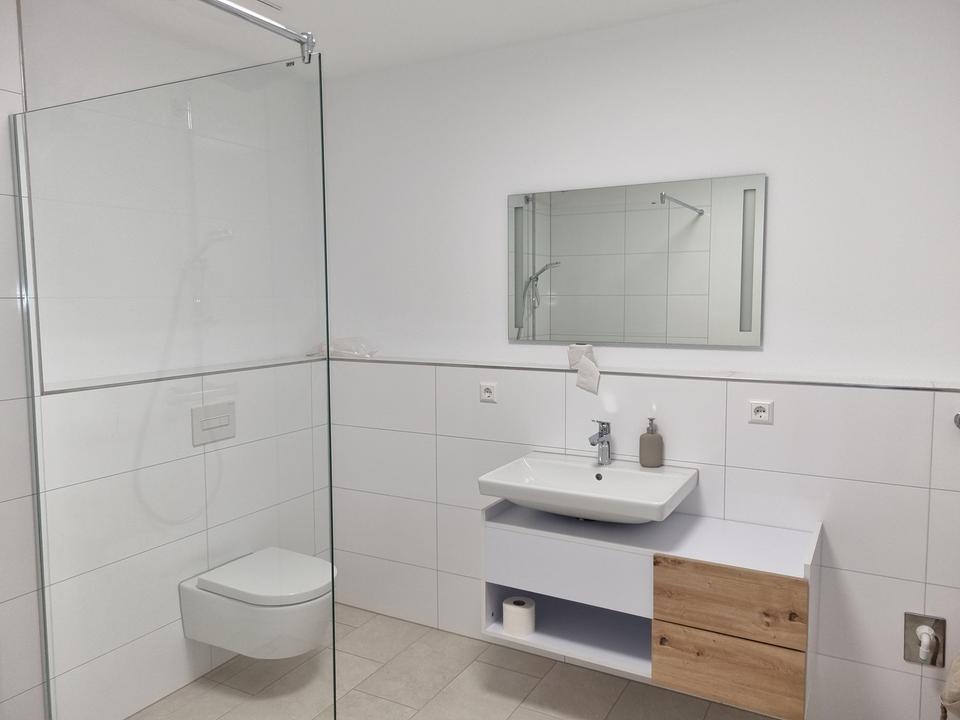 Neubau-Erstbezug: 3-Zimmer-Wohnung – Bild 5