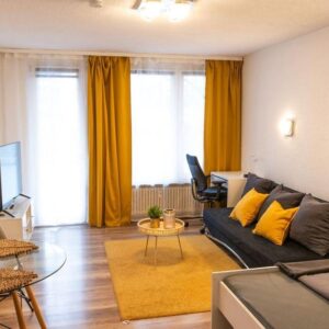 Zentral gelegen, vollmöbilierte 1-Zi Wohnung mit EBK und Balkon in Sindelfingen