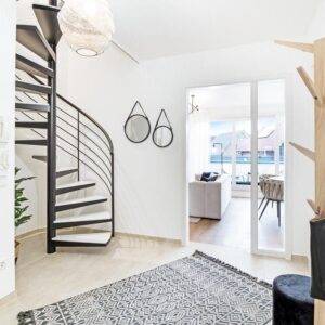 Frisch renovierte 4-Zimmer-Wohnung mit Süd-Loggia in zentraler und ruhiger Lage von Havixbeck!