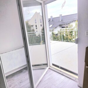 Traumhafte 4- Zimmerwohnung mit XXL Balkon / Erstbezug nach Sanierung