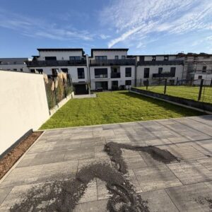 NEUBAU Doppelhaushälfte – Optimal für Arbeiten & Wohnen unter einem Dach (Erstbezug)