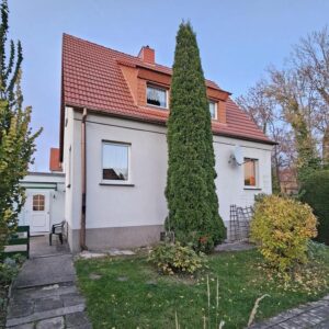 Freistehendes Einfamilienhaus mit Wintergarten zum Wohlfühlen-  Provisionsfrei für den Käufer!