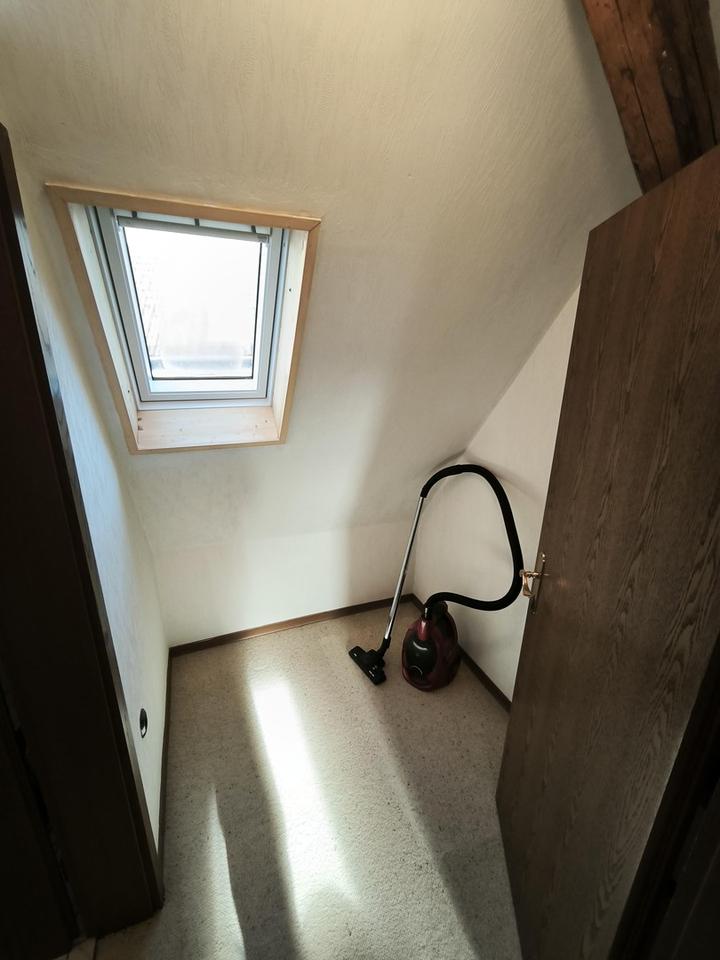 Saniertes 7 Zimmer Einfamilienhaus provisionsfrei – Bild 12