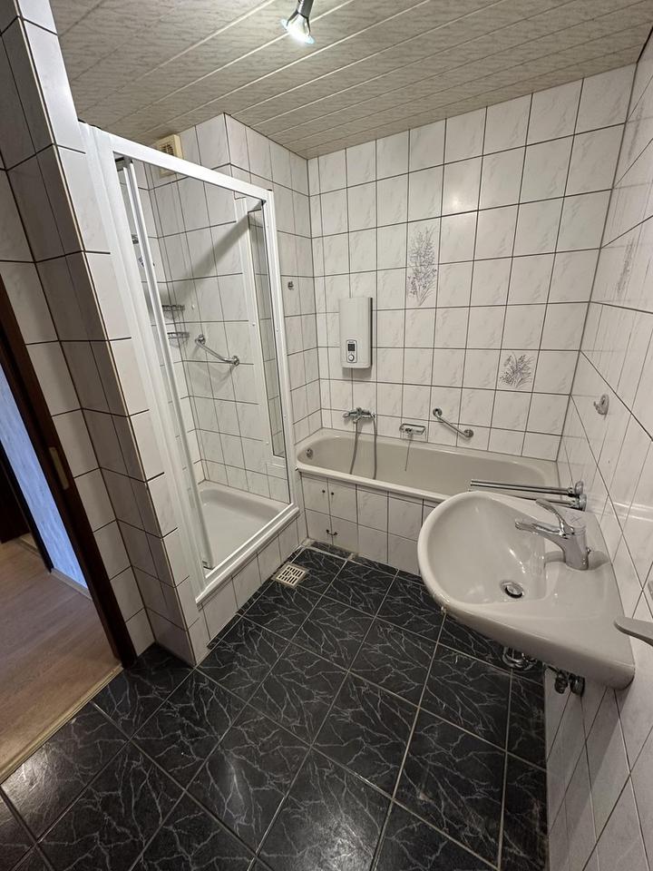 *Provisionsfrei* Helle 3,5-Zimmer-Wohnung - Barrierefrei/Balkon/Garage (Korber Höhe) – Bild 10