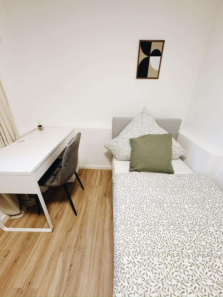 Sanierte 4er WG (Zimmerweise Vermietung / hochwertig möbliert) – Bild 9