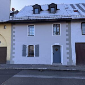 Offener 3,5 Zimmer Altbau mit Galerie und Dachterasse an der Iller