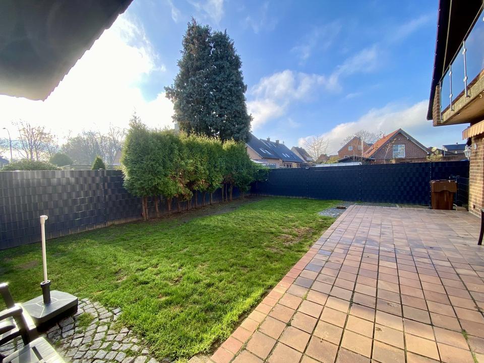 Teilsaniertes freistehendes Ein-Zweifamilienhaus zentral, ruhig und seenah in Lobberich – Bild 5