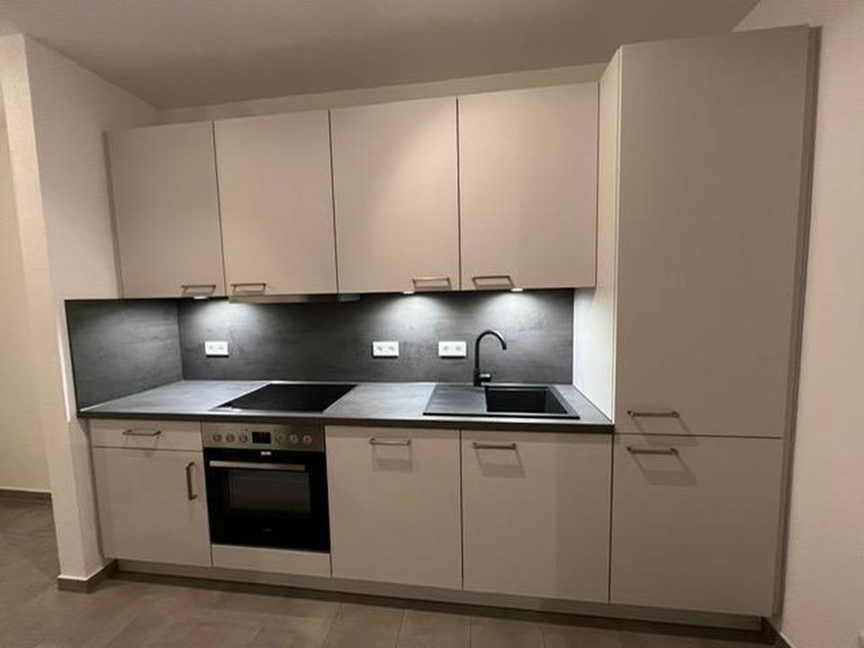 Wunderschöner Neubau 2 ZW EBK TG-Stellplatz Terrasse barrierefrei! – Bild 4