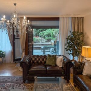 Attraktive 3,5-Zimmer-Maisonette-Wohnung in Düsseldorf-Grafenberg mit eigener Terrasse