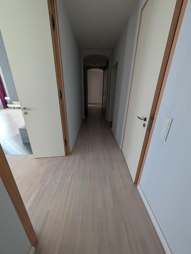 Moderne und großzügige Wohnung mit Premium-Ausstattung Nahe Hackescher Markt – Bild 16