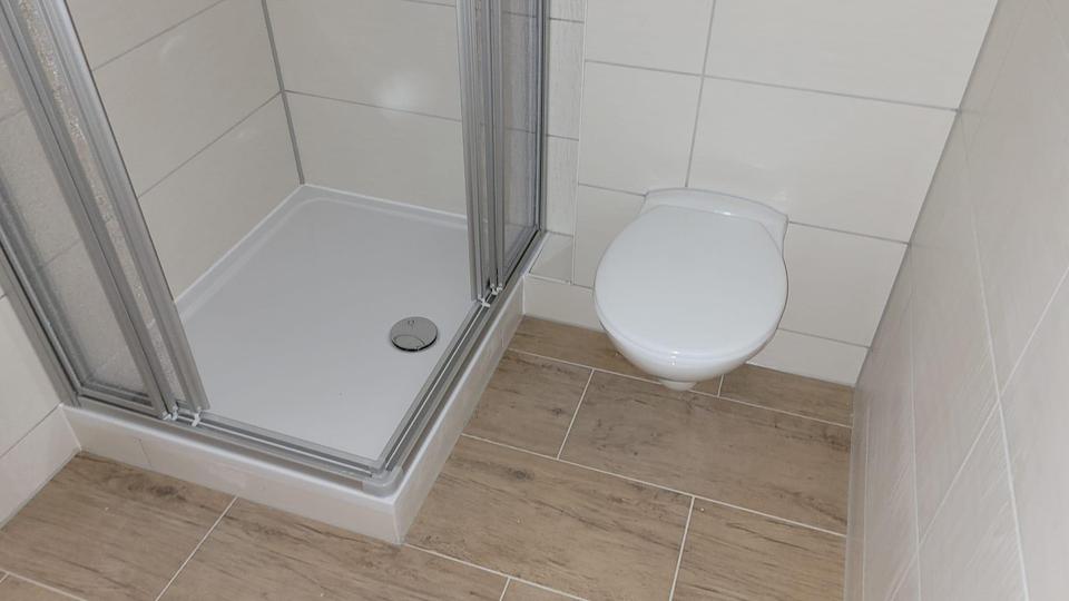 Attraktives MFH mit 7 WE topsaniert am Park der Generationen in 08468 Reichenbach – Bild 23