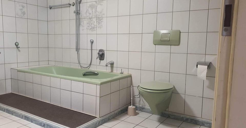 Wohn- und Geschäftshaus (Gaststätte-Cafe-Bar) mit Anbaumöglichkeiten ( PREIS VB) – Bild 10