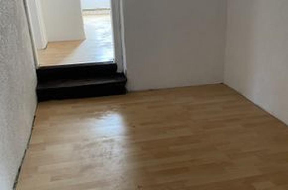 Sarstedt-Hotteln, Haus für große Familie; leerstehend,FESTPREIS !!! nur 169.000,- € – Bild 9