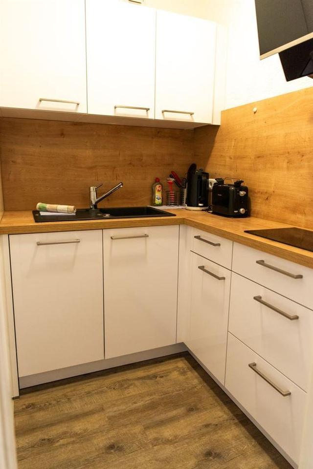 Zentral gelegen, vollmöbilierte 1-Zi Wohnung mit EBK und Balkon in Sindelfingen – Bild 6