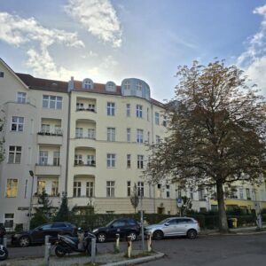 2x (Renovierte) 2 Zi Altbauwohnung, Nähe Schloßstraße, bezugsfrei, von privat