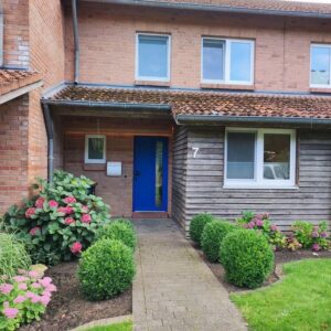 Charmantes Mittelreihenhaus in ruhiger Wohnlage & sonniger Dachterrasse