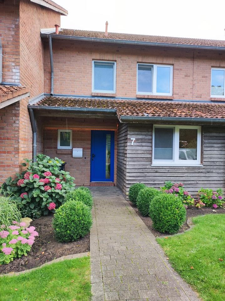 Charmantes Mittelreihenhaus in ruhiger Wohnlage & sonniger Dachterrasse