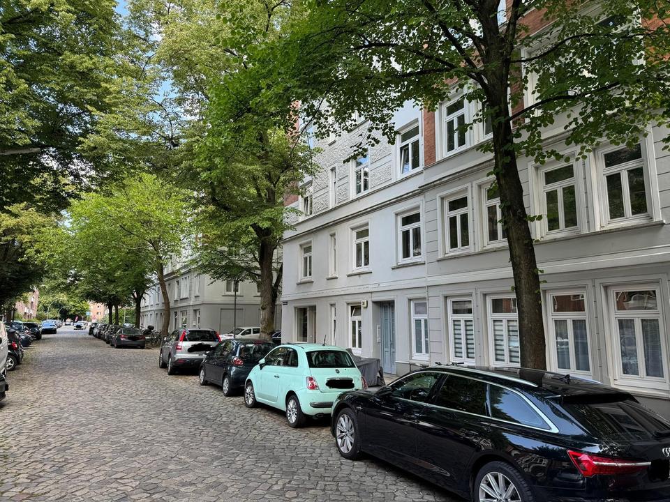 Charmante, helle kernsanierte Altbauwohnung im Herzen von Winterhude – Bild 30