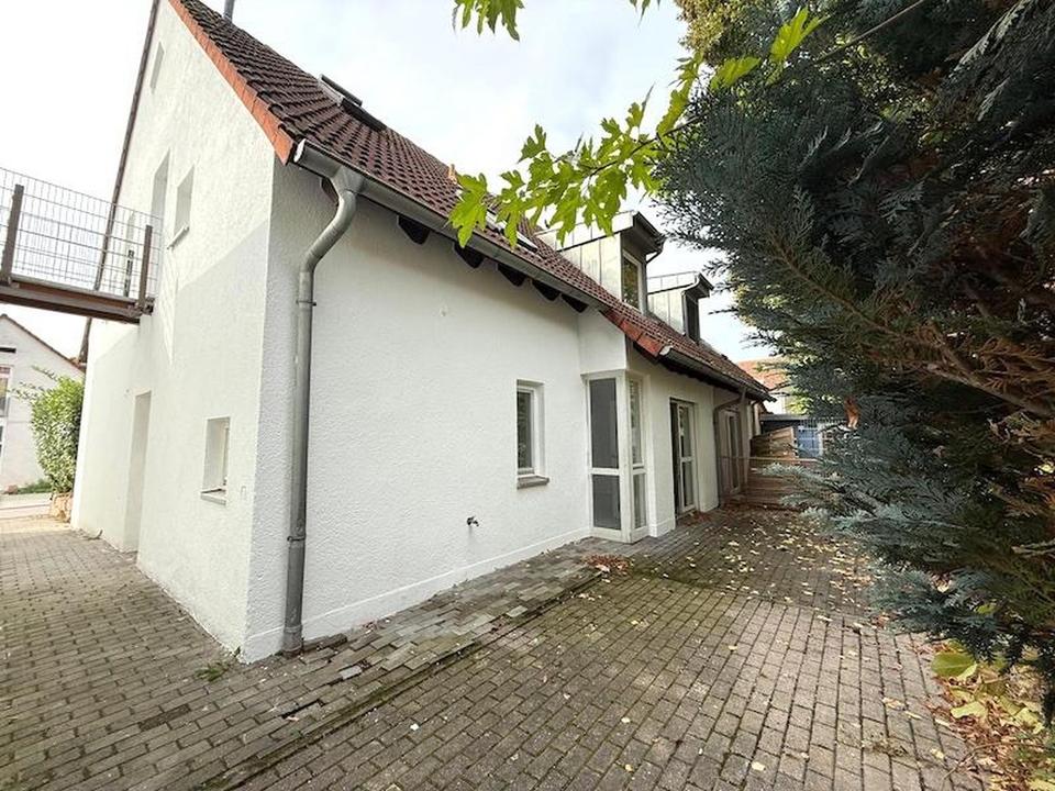 Tolle Kombination: Doppelhaushälfte plus Gästehaus * in Landau – Bild 20