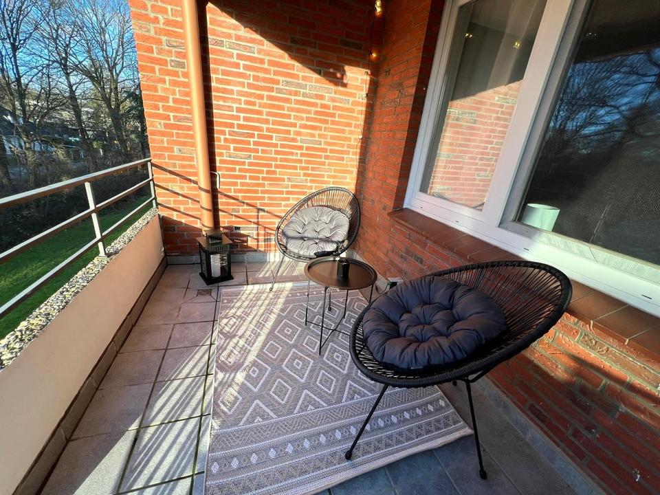 Stilvolle, möblierte 3-Zimmer-Wohnung in Hamburg-Poppenbüttel – Bild 15