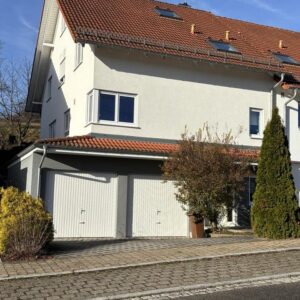 Energieklasse "A",  effiziente Doppelhaushälfte hell & sonnig, direkt bezugsbereit