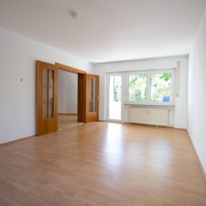 RESERVIERT /// VON PRIVAT: MODERNE 3,5 ZI. ETW (1.OG), 3 BALKONE, TAGESLICHTBAD