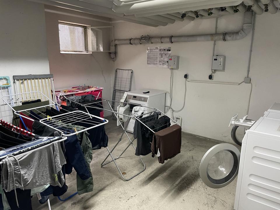 1 Zi Apartment voll möbliert, EBK, West-Balkon, TG (frei ab sofort) – Bild 14