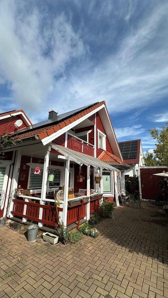 Wunderschönes schwedenrotes Holzhaus am Feldrand - von Privat – Bild 2