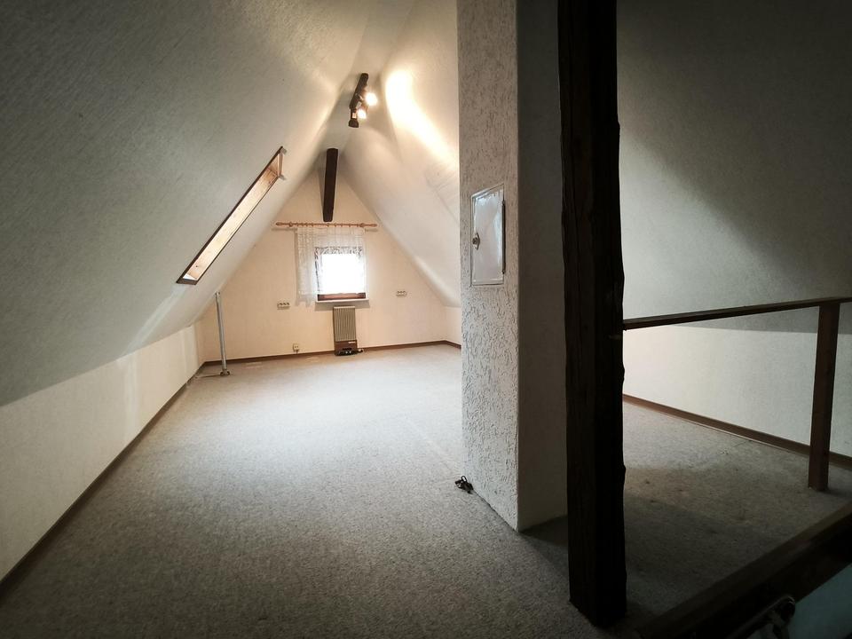 Saniertes 7 Zimmer Einfamilienhaus provisionsfrei – Bild 9