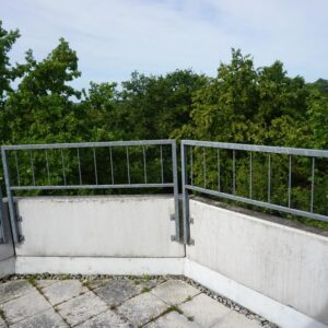 Sonnenbalkon mit Blick ins Grüne lädt ein