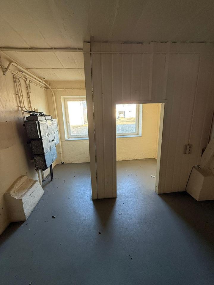 ++ Garagen sowie Lager und Büro zu vermieten ++ – Bild 6