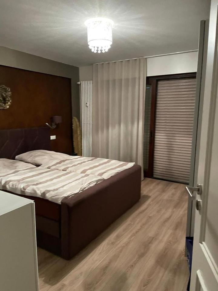 Schöne voll möblierte 2,5 Zim. Wohnung – Bild 2