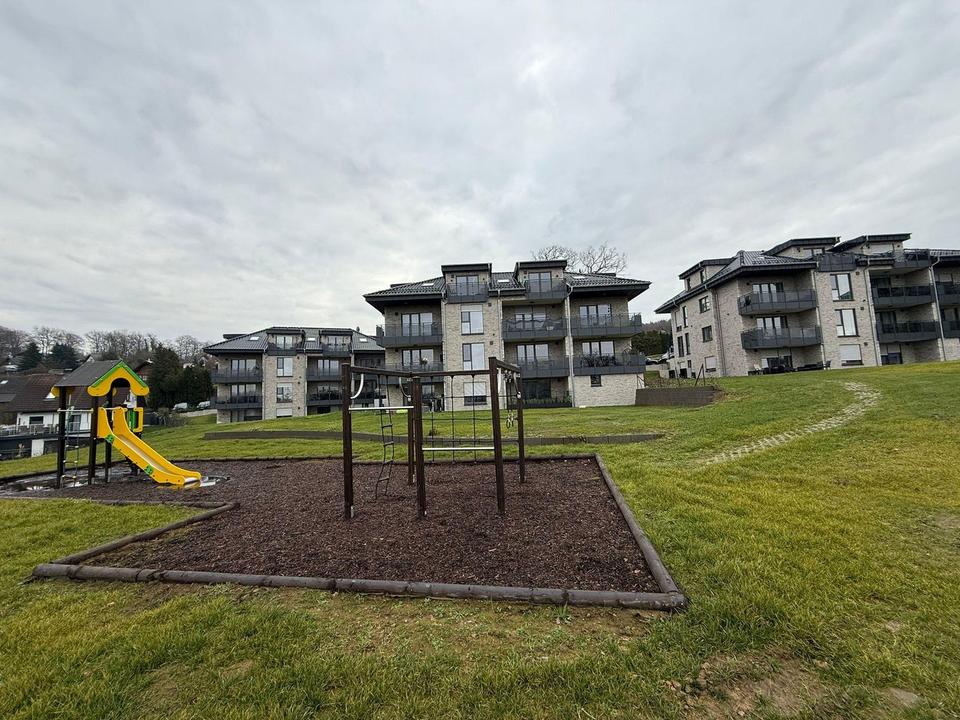 ** Helles Dachgeschoss-Paradies mit Weitblick in die Natur!** – Bild 12