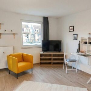 Voll möblierte, gemütliche und helle Apt.-Wohnung mit Balkon in ruhiger Lage in Hiltrup-West