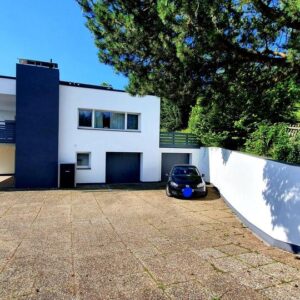 Provisionsfrei, 1-2 Familienhaus mit Weitblick und großem Garten