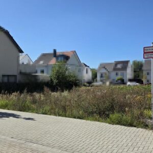 Raum für Wohnträume – Großzügiges Eck-Baugrundstück im Birkengewann von Neu-Isenburg