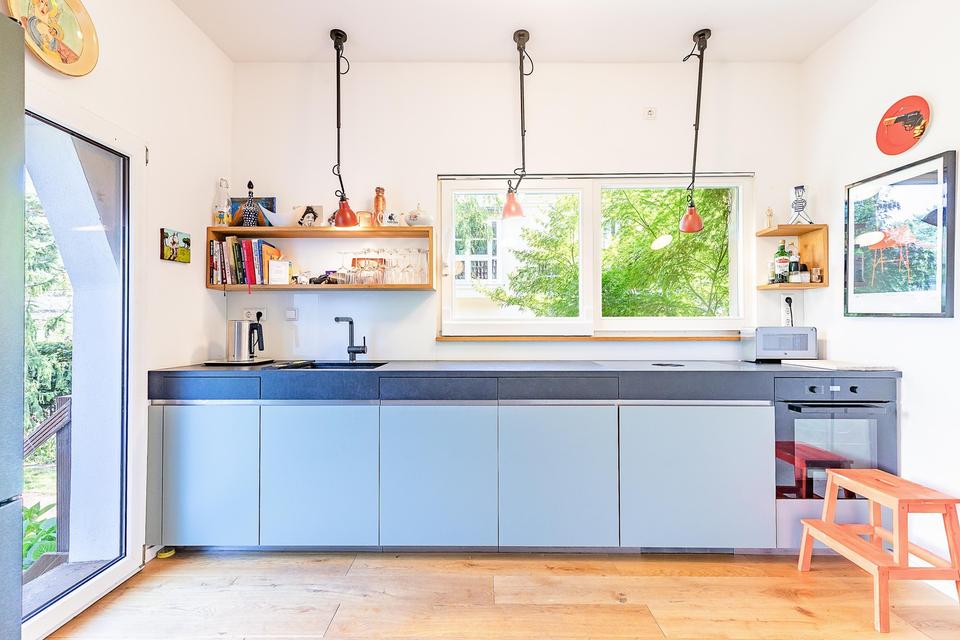 Zeitlos. Modern. Provisionsfrei. – Ein Haus, das begeistert! – Bild 2