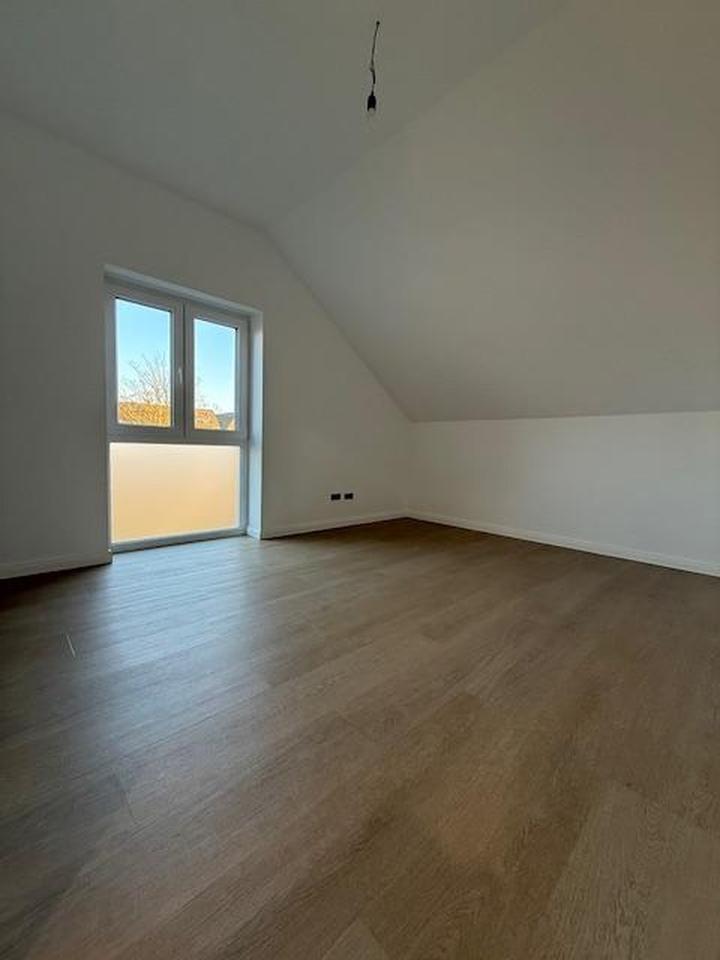 Traumhafte Haushälfte an der Elbe von Privat* Neubau* – Bild 25