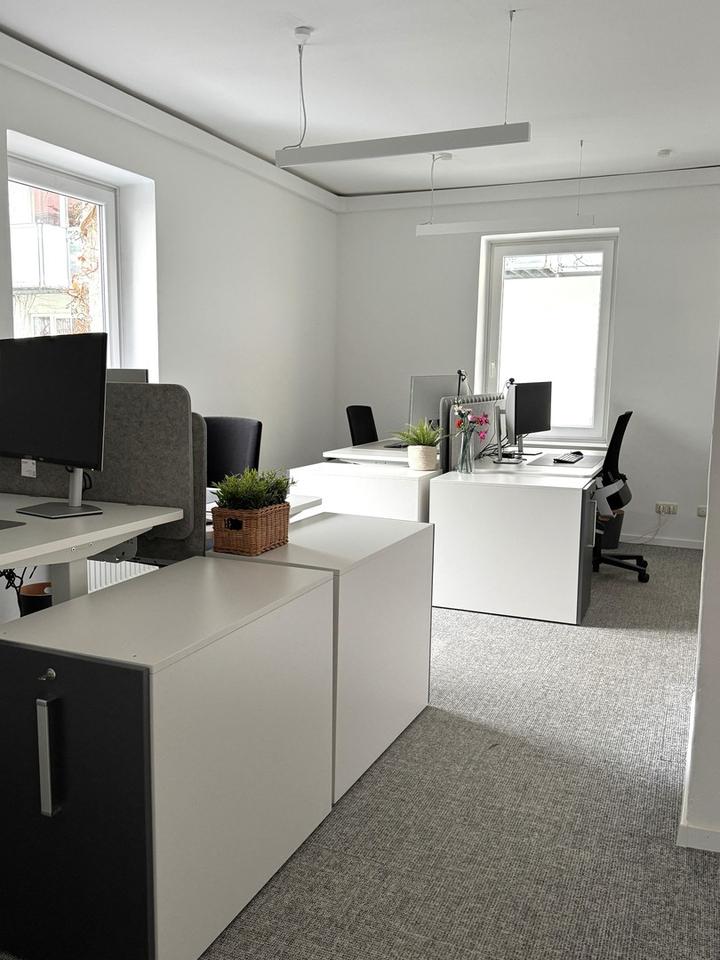 Büroeinheit bspw. mit 6 Arbeitsplätzen und Konferenzraum - Auch als Praxis nutzbar. – Bild 3