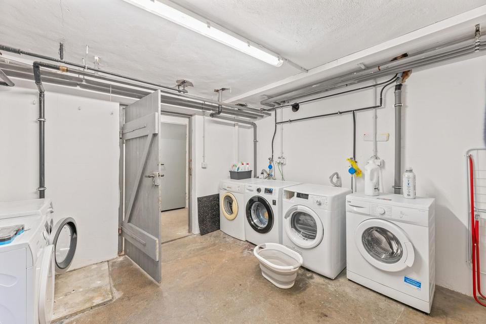 5,4% Rendite & Provisionsfrei – Möblierte 2-Zimmer-Wohnung in Leonberg – Inkl. Stellplatz & Küche – Bild 14