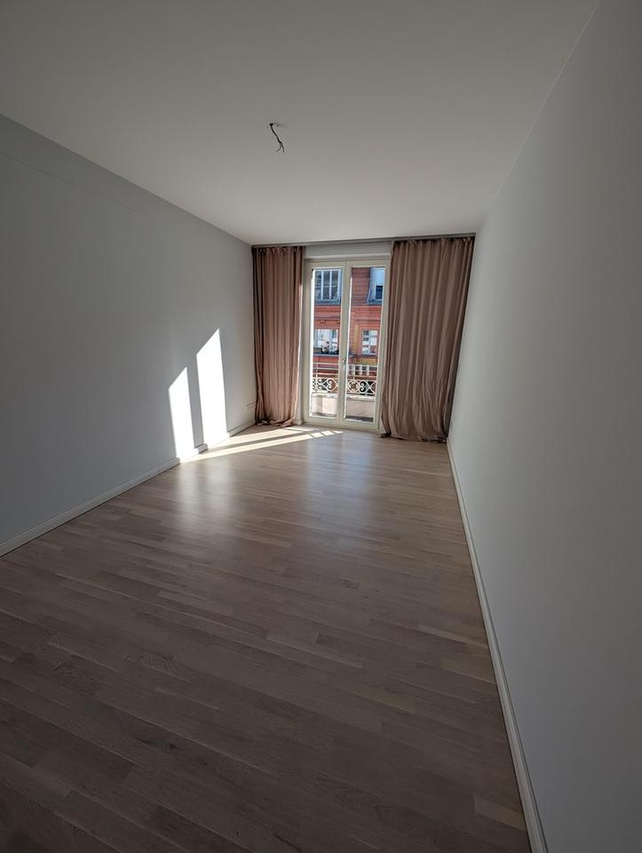 Moderne und großzügige Wohnung mit Premium-Ausstattung Nahe Hackescher Markt – Bild 5