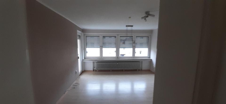 3-Zimmer-Wohnung mit Potenzial – Verwirklichen Sie Ihre Wohnideen – Bild 3