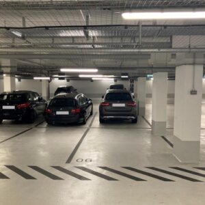 Tiefgaragen Parkplätze im T1 an der Donnersberger Brücke zu vermieten!