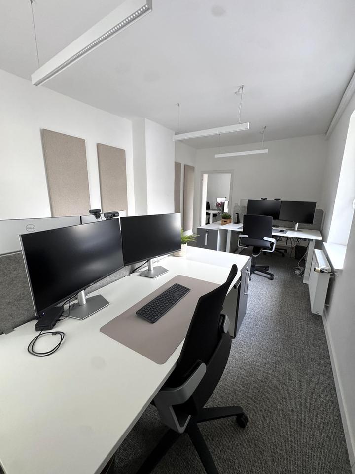 Büroeinheit bspw. mit 6 Arbeitsplätzen und Konferenzraum - Auch als Praxis nutzbar. – Bild 4