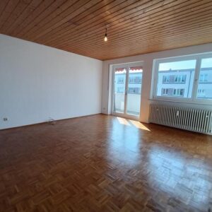 Helle 4-Zimmer-Wohnung (104 m²) mit Südbalkon – ruhig & zentral in Nürnberg-Maxfeld