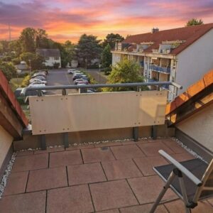 Dachgeschoss Wohnung - Köln (Sürth) mit Sonnen-Loggia und Natur-/Wetterblick - Provisionsfrei