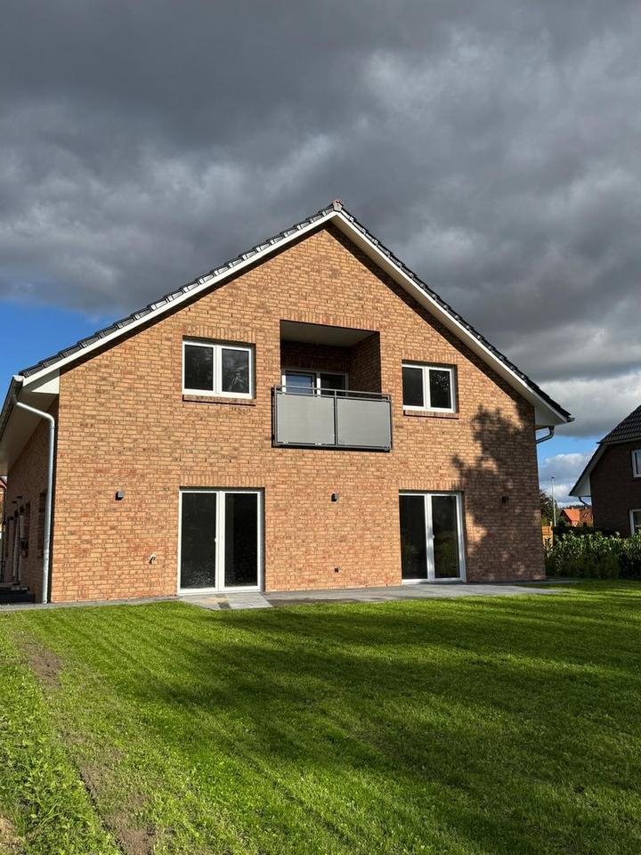 Traumhafte Haushälfte an der Elbe von Privat* Neubau* – Bild 2